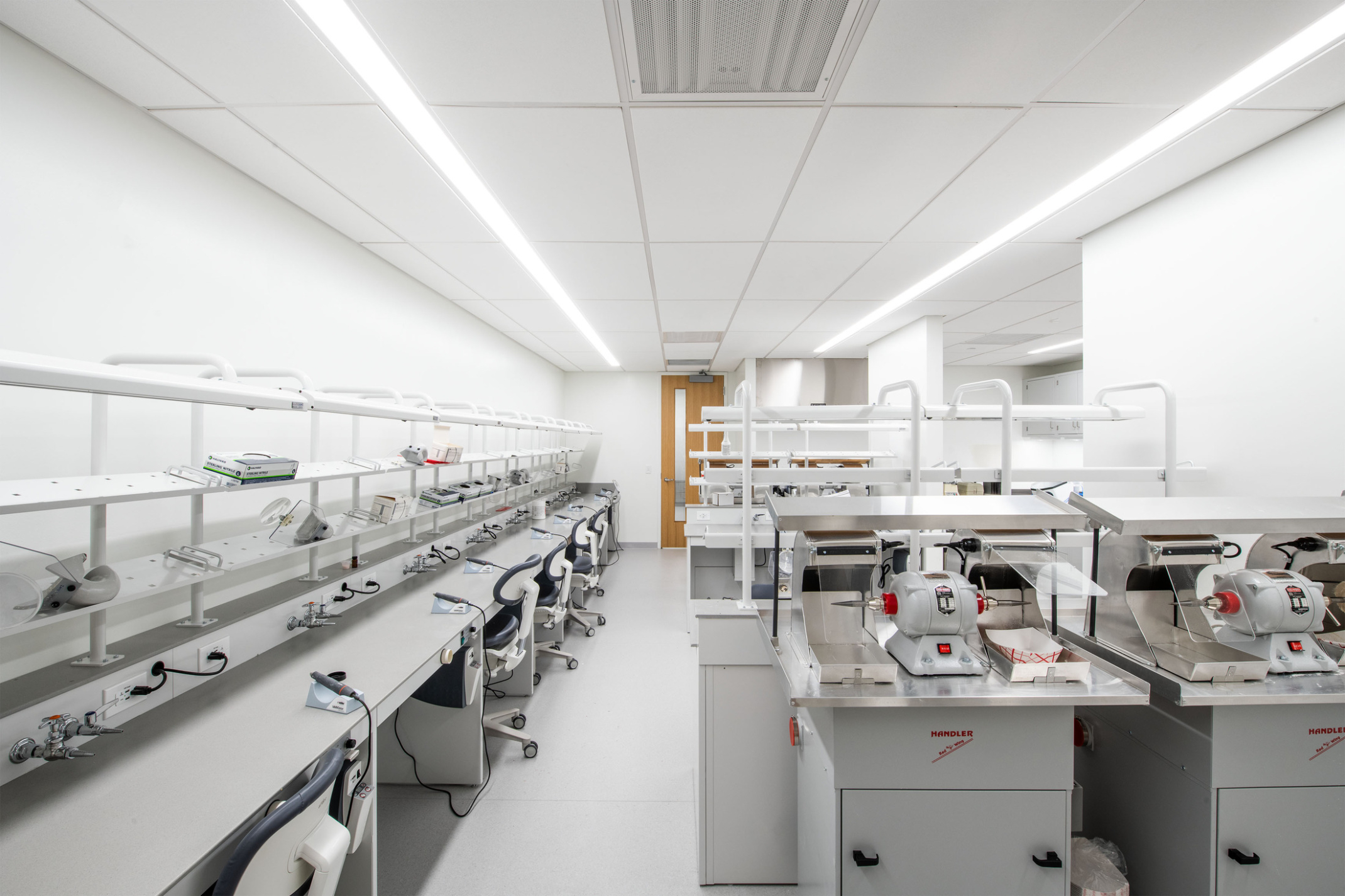 Dental lab at CC-CWRU School of Dental Medicine