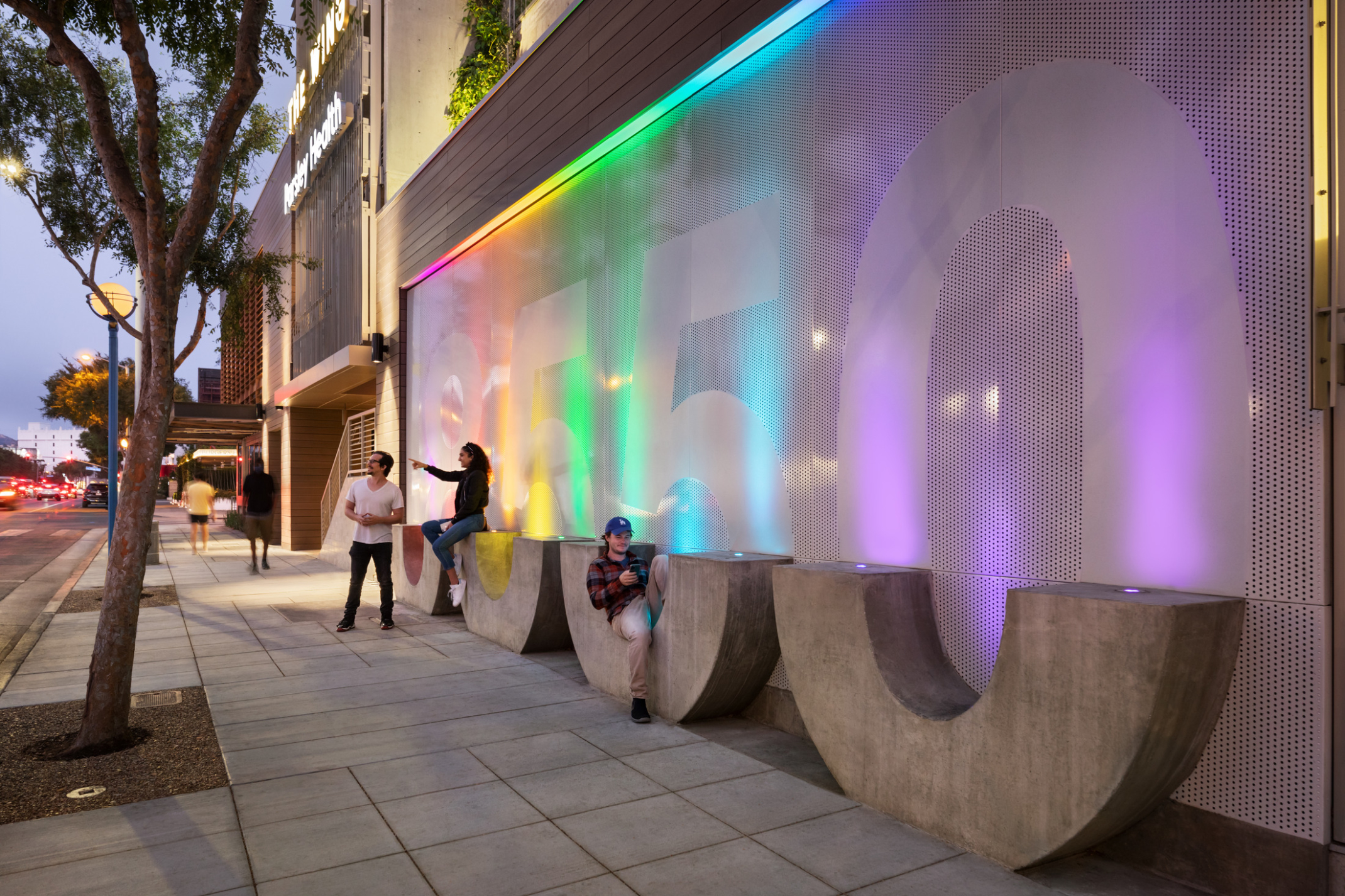 experiential graphics as graphic building signage